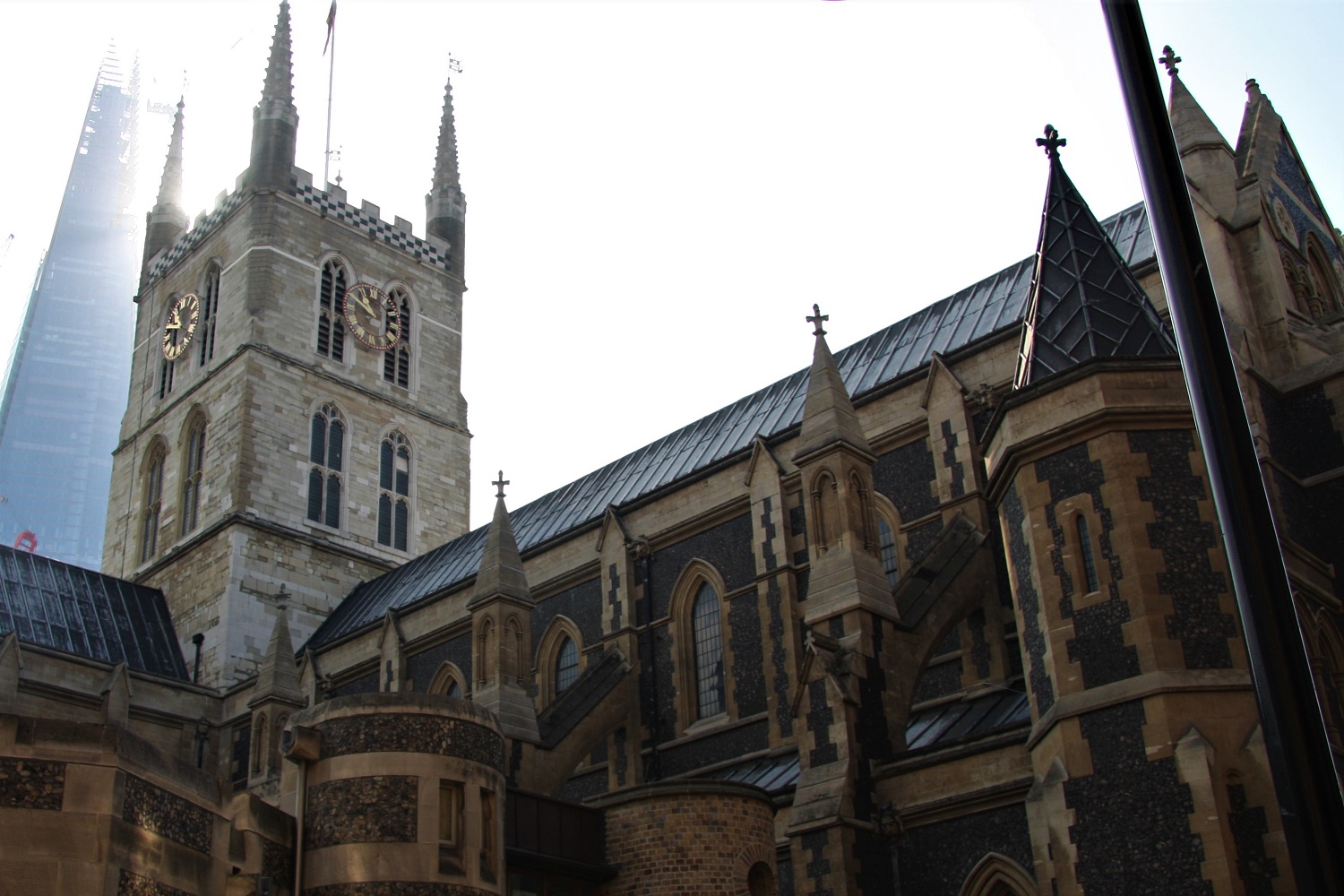Southwark Cathedral Pool of London Walk