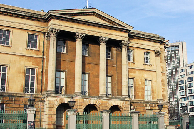 Apsley House, No 1 London